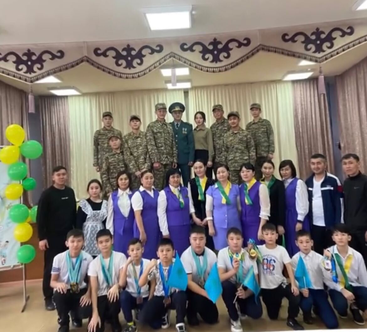 Мектебімізде «Жаратылыстану ғылымының құпиясы тұңғиық, көз жетпейтін мұнарасы тым биік!» атты Жаратылыстану және дене шынықтыру пәндері әдістемелік бірлестігінің онкүндігінің ашылу салтанаты өткізілді.